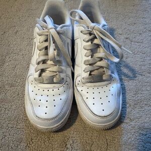 Nike White Women's Sneakers